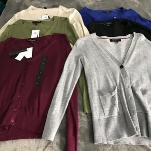 6 XS banana republic cardigans burgundy sold